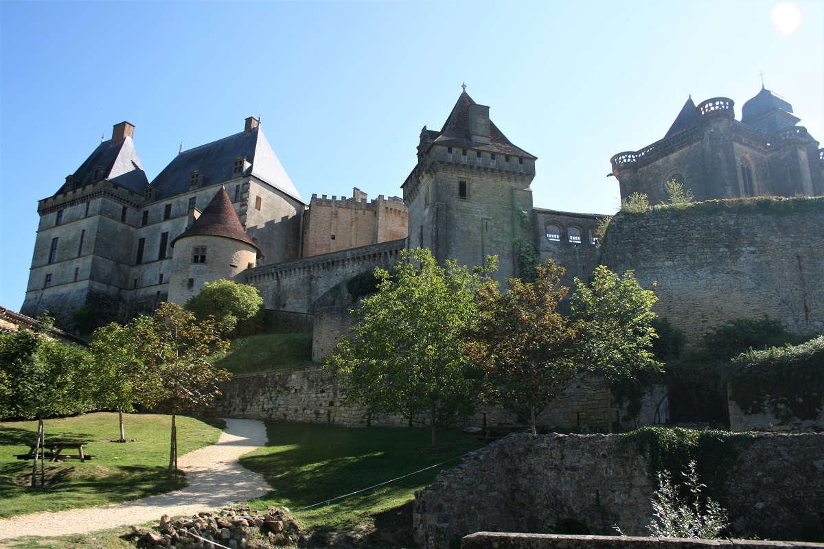 Chateau de Biron