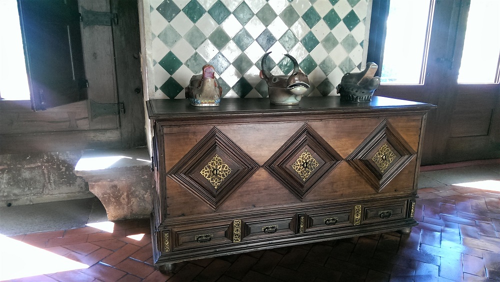 The Swan Room inside the National Palace in Sintra
