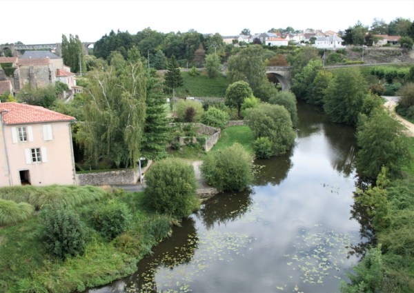 River Thouet in Parthenay