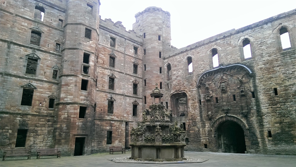 The courtyard inside the ruined Linlithgow Palace