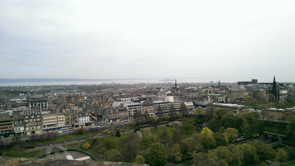 View over Edinburgh New Town and the Firth of Forth from Edinburgh Castle