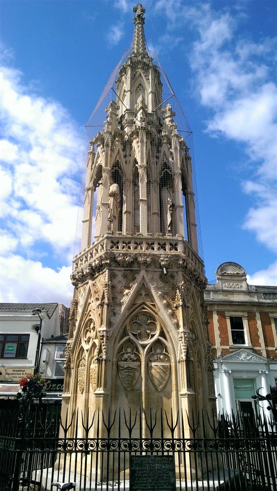 Waltham Cross in Hertfordshire