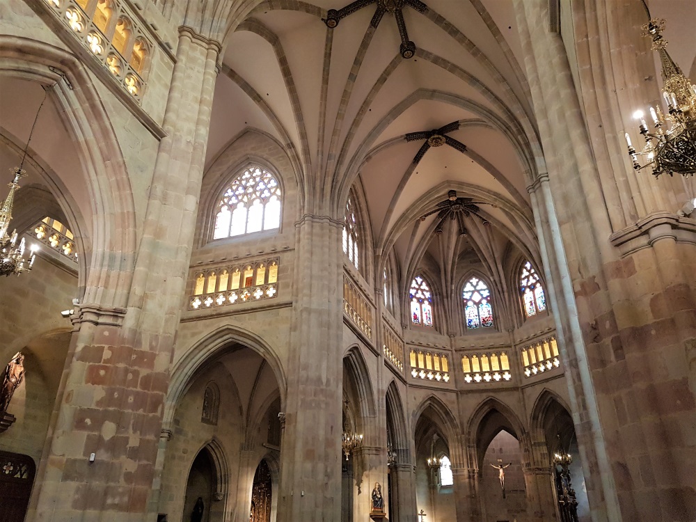 The pale stone walls inside the simple, but elegant, Santiago Cathedral in Bilbao