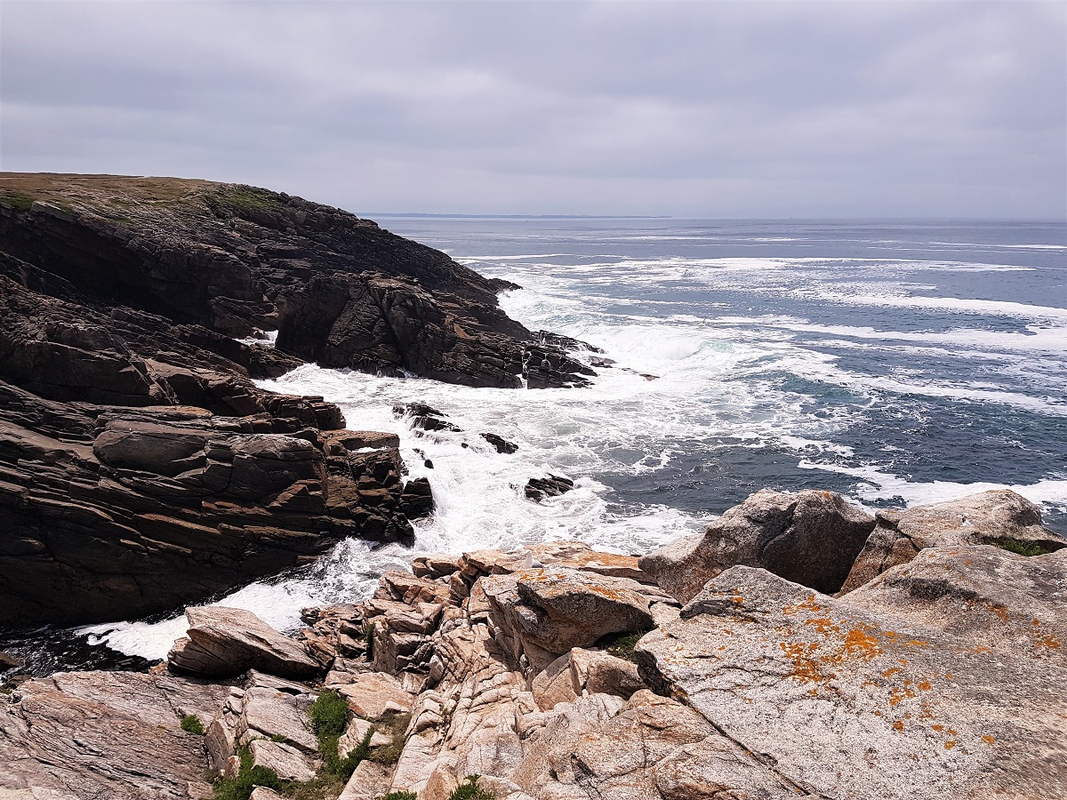 Cliffs of the Côte Sauvage on the Presqu'île de Quiberon