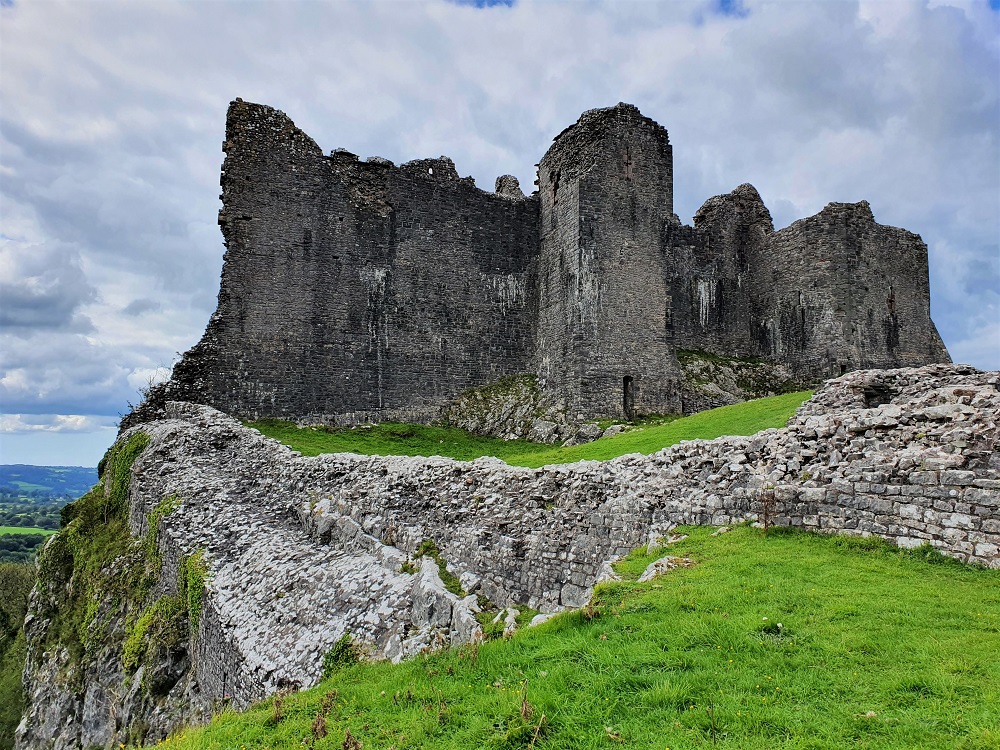 Carreg Cennen Castle