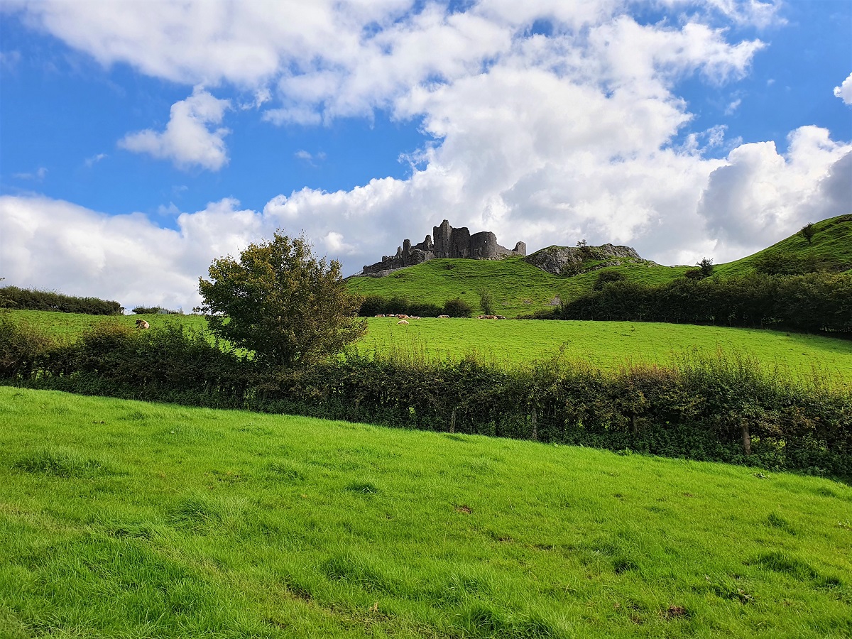 Carreg Cennen Castle
