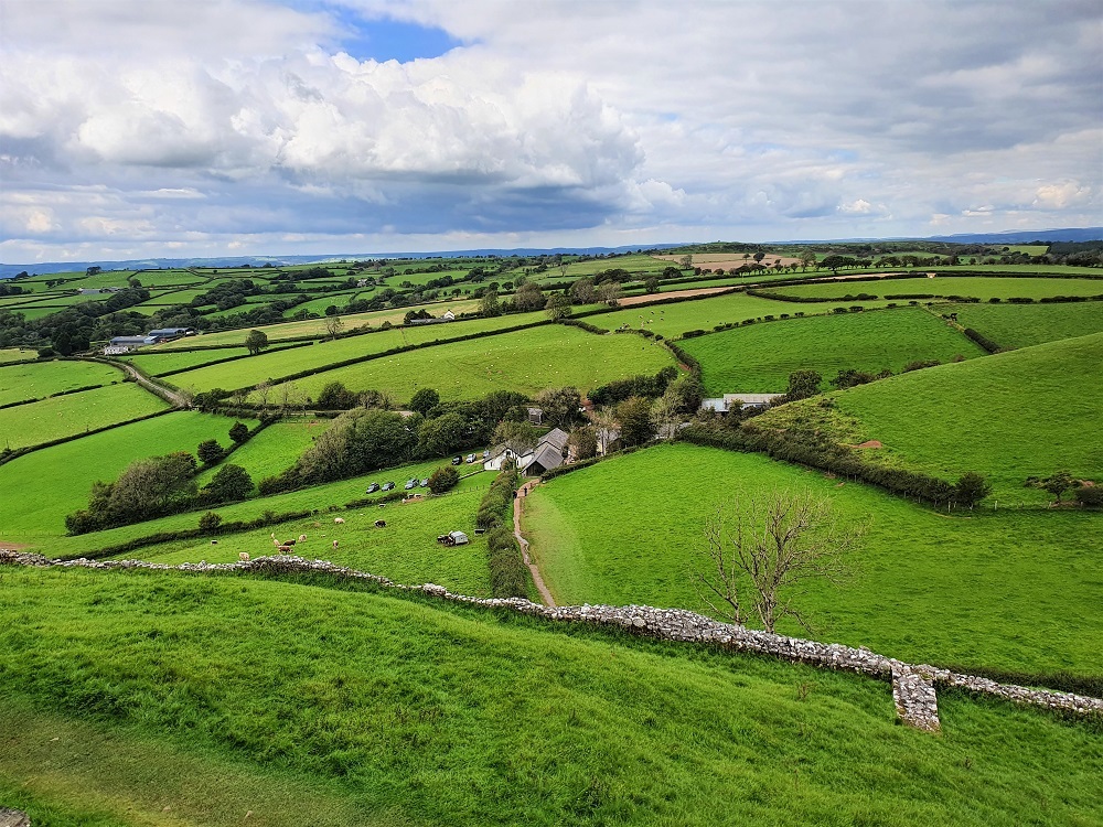 Castell Farm, Carreg Cennen