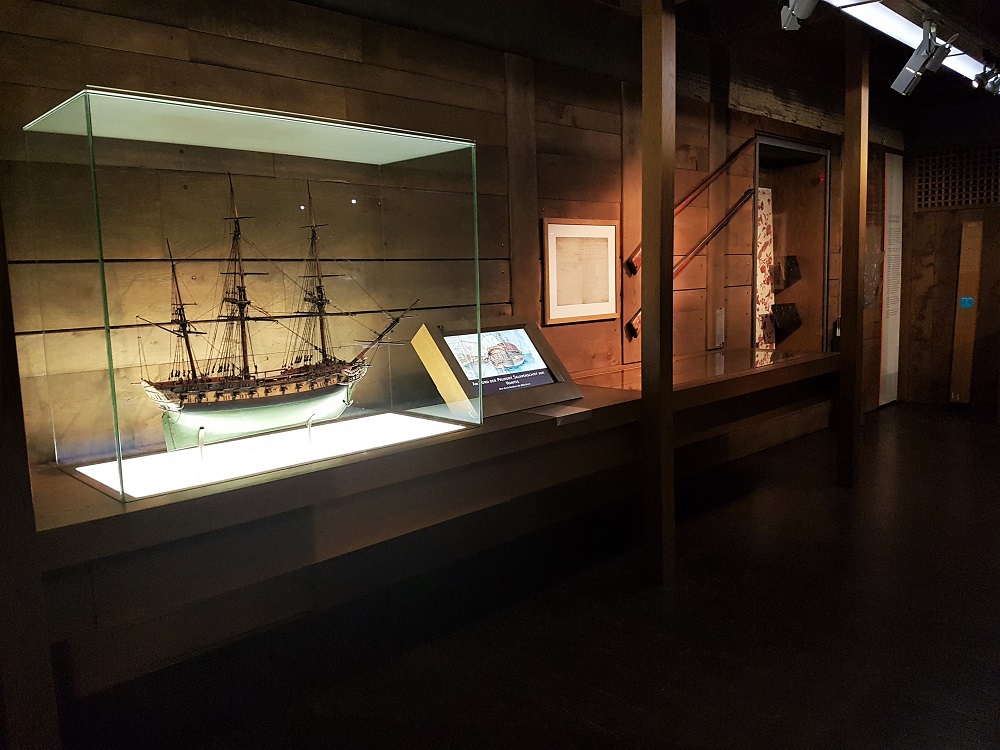 Ship in a cabinet, Musée d'Histoire de Nantes