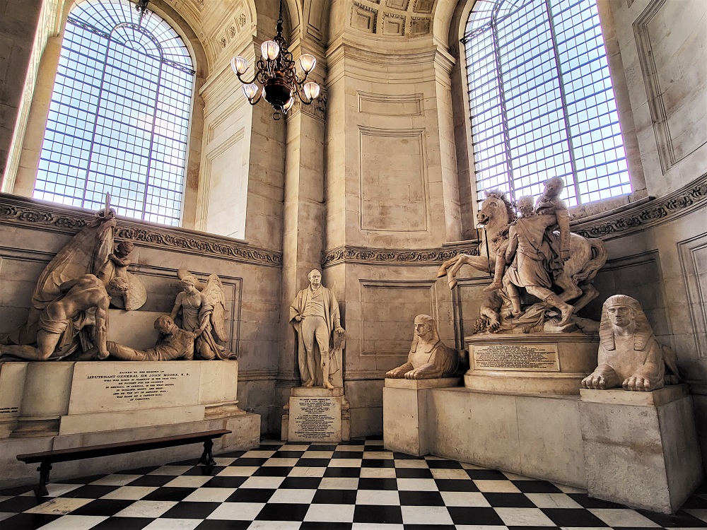 Statues in the South Transept of St Paul's Cathedral