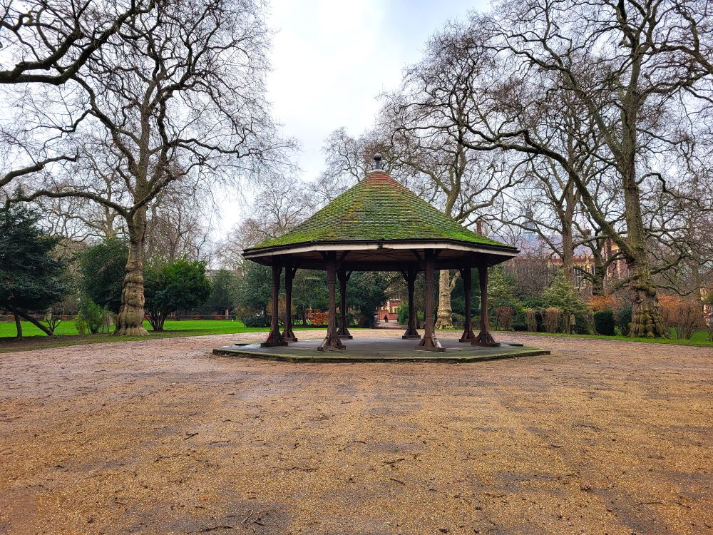 Lincoln's Inn Fields bandstand