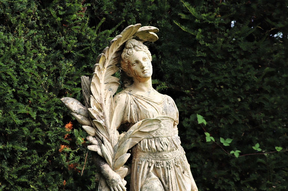 Statue at Dyffryn Gardens